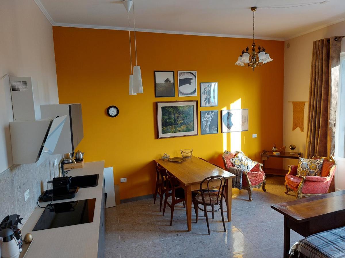 Bed And Breakfast La Pecora Rosa Sant'Omero Exteriör bild